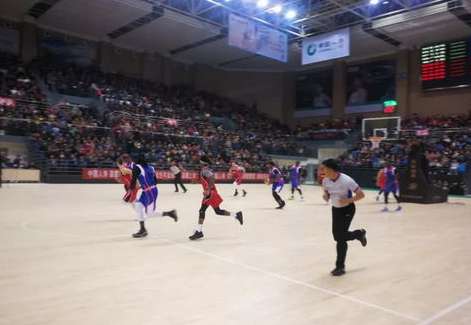 并非一场一换,揭秘 NBA 比赛场地的真正逻辑与误解 并非一场一换,揭秘 NBA 比赛场地的真正逻辑与误解
