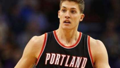 聚光灯外的温柔，NBA 球员迈耶斯·伦纳德与他的妻子