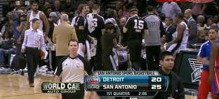 中场迷雾，NBA 暂停时的赛场第二战场