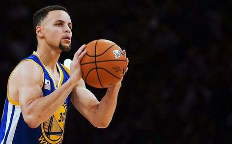 2014 年 NBA 全明星三分球大赛，库里加冕，三分革命的巅峰时刻