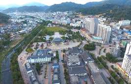 当世界杯遇上江城，2022 年武汉的足球狂欢与城市记忆