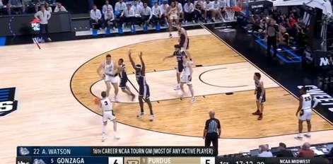 中场一伸手，天地皆入怀，NBA 赛场上的超远三分艺术
