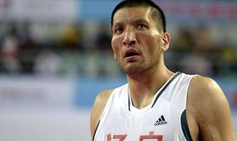 独苗与传奇，探寻中国华裔 NBA 球员的唯一身影