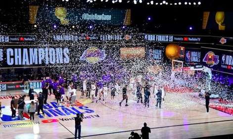 2020 年 7 月 31 日 NBA 常规赛直播，泡泡园区内的复赛首秀与历史时刻