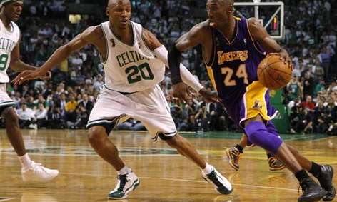 孤胆英雄的舞台,NBA 比赛中那些令人屏息的一对一时刻 孤胆英雄的舞台,NBA 比赛中那些令人屏息的一对一时刻