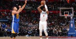 从屏幕到场馆，NBA 直播与现场观赛的双重盛宴