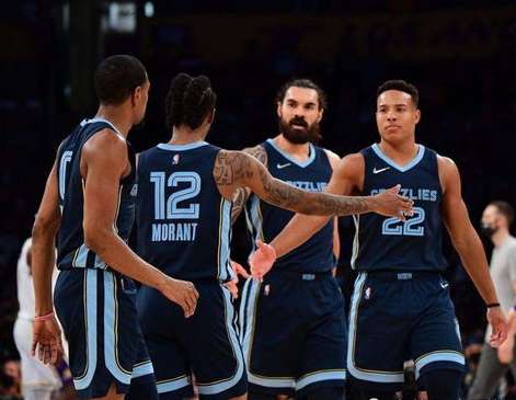 决胜时刻，深度解析 NBA 首发阵容的博弈与前瞻