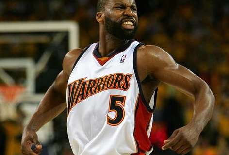 胡须与左手的艺术，NBA 那些标志性的长胡子左手将