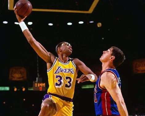 逆天改命，NBA 历史上那些离谱到让人怀疑人生的封盖