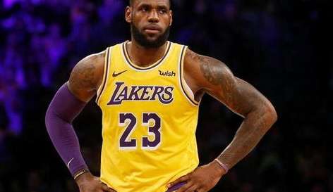破亿时代，NBA 身价超十亿美元的球员群像与商业版图