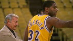 09 年 NBA 常规赛湖人赛程，通往十冠王的荣耀征途