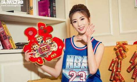 聚光灯下的新声，今年 NBA 全明星赛场上的女主持人