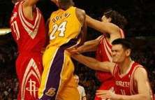 东方巨人的首秀，姚明与科比的 NBA 全明星初遇