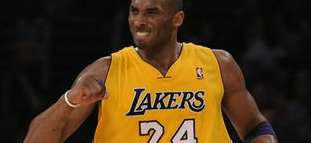 光影交错间的篮球热望，彭于晏 NBA 场边观战瞬间