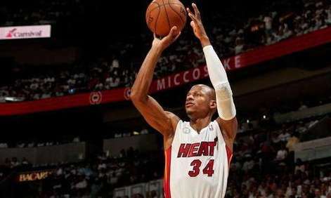 103 分 11 投 11 中？NBA 历史上最接近完美的得分奇迹