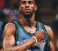 传奇的座次，深度解析 NBA 官方 75 大球星名单的排名逻辑与历史意义