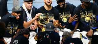 交易生效前为何坐冷板凳？揭秘 NBA 球员被交易后的上场规则