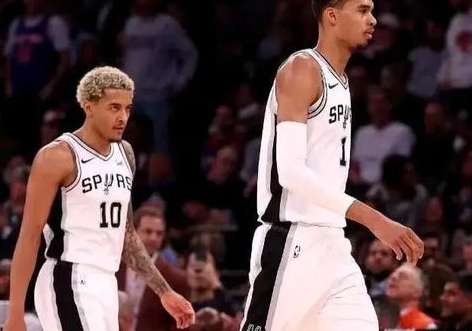 三分雨再临，NBA 名宿集结，直播见证传奇对决