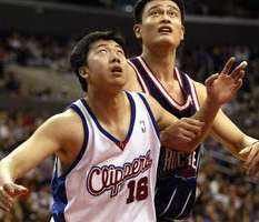跨越国界的致敬，那些曾获官媒点赞的 NBA 中国球员