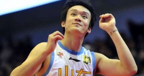 从王治郅到崔永熙，那些踏上 NBA 战场的中国小前锋们