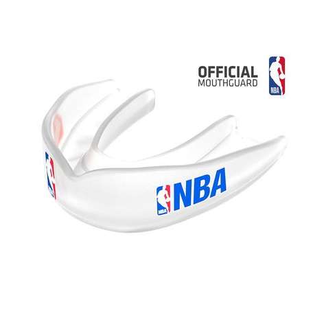 闪耀的护齿，NBA 球员是否都佩戴牙套？