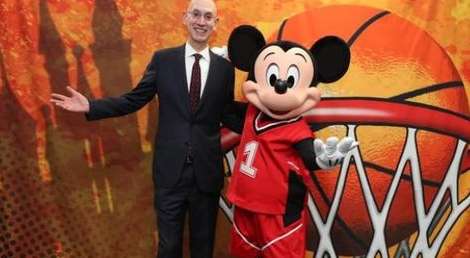 从剃须刀到金剪刀，揭秘 NBA 球员专属的理发价目表