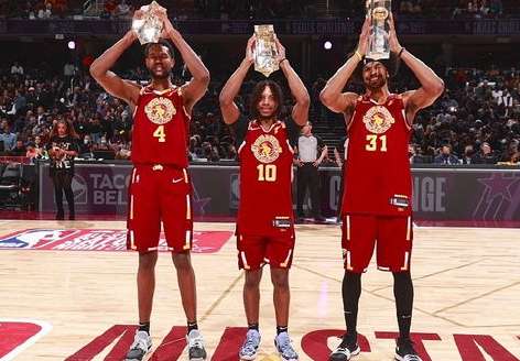 惊鸿一瞥的奇迹，NBA 历史上那些菜鸟即全明星的孤勇者